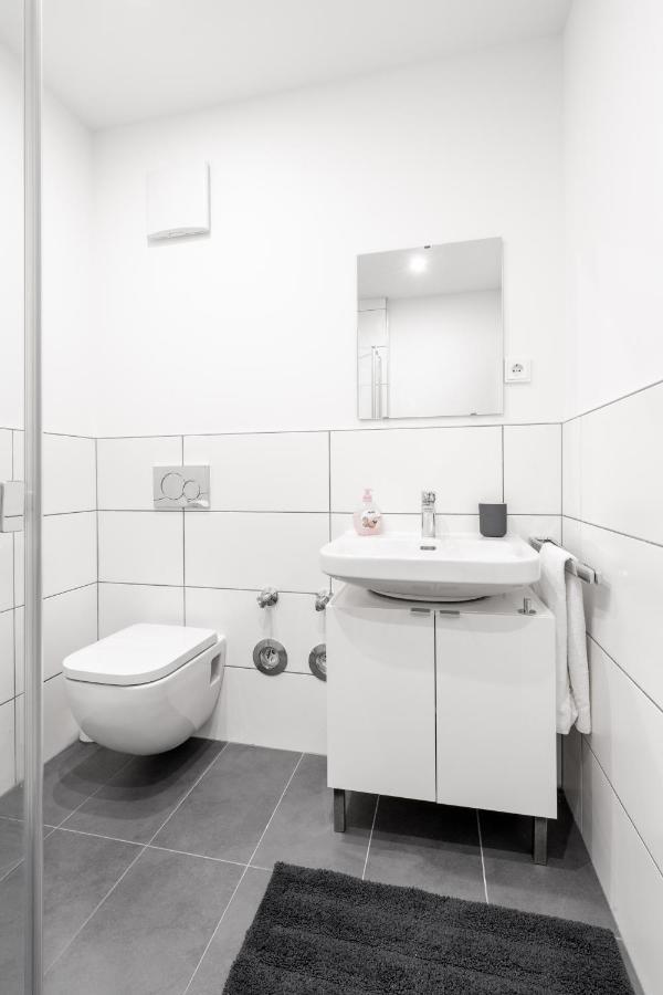 Eddy'S Rest & Relax - Neuhausen Apartment มิวนิก ภายนอก รูปภาพ